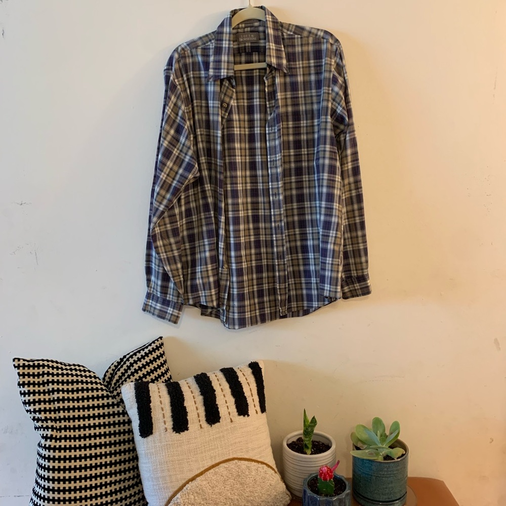 Super soft and airy long sleeve flannel
